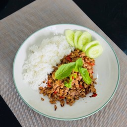 ข้าวกะะเพราหมู (ไม่ใส่น้ำมัน)