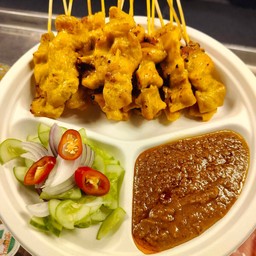 หมูสะเต๊ะ 100 ไม้