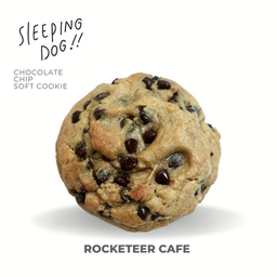 Chocolate chips Soft Cookie