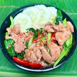 ข้าว (ผัดคะน้า)