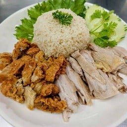ข้าวมันไก่แซ่บจี๊ดจ๊าด 🐓ปลาเผาสมุนไพร 🐟 เจ้อ้วน