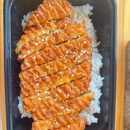 ข้าวหมูทอดซิ่ง เซเว่นห้วยสะพาน
