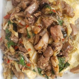 หน่อไม้ดองราดข้าว