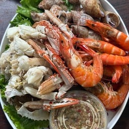 ทะเลรวมอบอร่อย  Delicious baked seafood