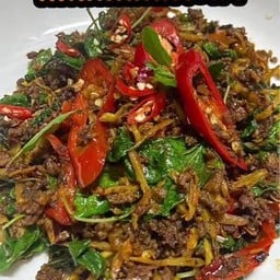 ผัดเผ็ดนกกระทา เป็นกับข้าว