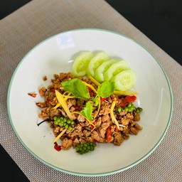 คั่วแห้งหมู