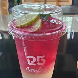 ชากุหลาบน้ำผึ้งมะนาวเย็น