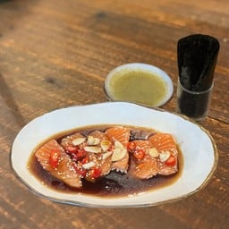 C2-1แซลมอนดองซีอิ๊ว (ไม่เอาข้าว)