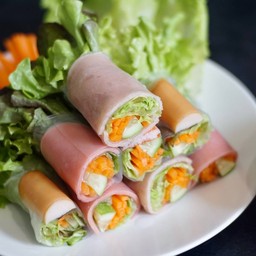 สลัดโรลโซคลีน 8 ชิ้น (so clean) ห่อสดใหม่