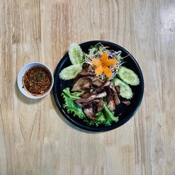 คอหมูย่างแจ่ว.
