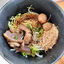 หมี่เหลืองแห้งเนื้อรวม