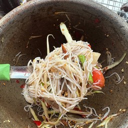 ตำซั่วปูปลาร้า