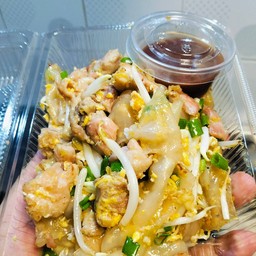 ก๋วยเตี๋ยวคั่วไก่