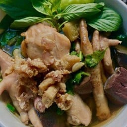 อังเปาขาหมูบางทอง