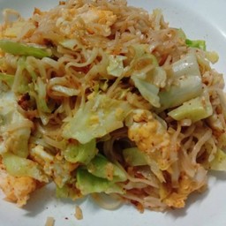 ผัดมาม่า