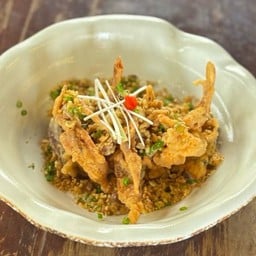 ปูนิ่มทอดกระเทียมทอง