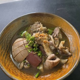 ต้มเลือดหมู