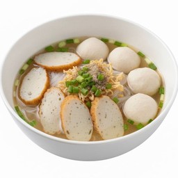 ก๋วยเตี๋ยวน้ำลูกชิ้นปลา