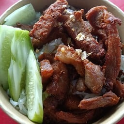 ข้าวหมูทอด ครัวคุณหญิง