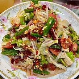 ตำเส้นเล็กไก่ยอ