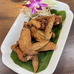 ปีกไก่ทอด