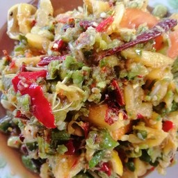 ตำมะขามสับปะรด