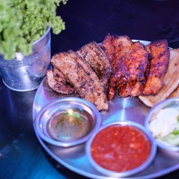 หมูสามชั้นย่างเกาหลี พร้อมเครื่องเคียง