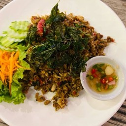 กะเพราคลุก (หมู)