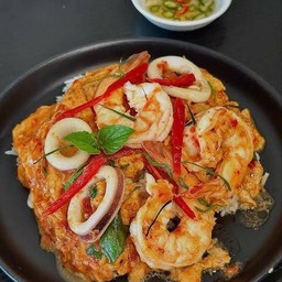 ข้าวไข่ข้นห่อหมกทะเล