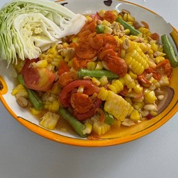 ตำข้าวโพดใส่ปู