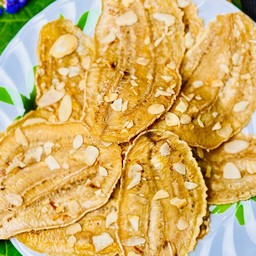 กล้วย หนึบ แผ่น banana sitck อัลมอนด์ 200 กรัม