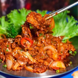 หมูผัดกิมจิ เน้นๆ แกล้มก็ได้ กับข้าวก็ดี