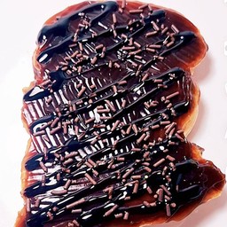 ปังอบเนยช็อกโกแลต