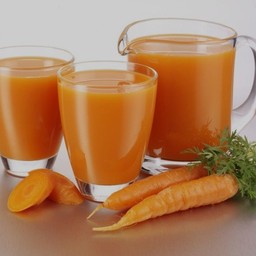 น้ำแครอทสกัดเย็น 100% เพื่อสุขภาพของทุกคน