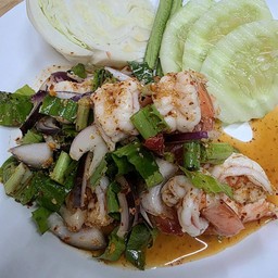 กุ้งน้ำตก