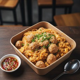 สุกี้ไข่ใหญ่ เส้นจีน รังสิตภิรมย์