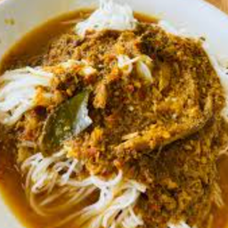 ขนมจีนแกงเผ็ด(น้ำยาป่า)