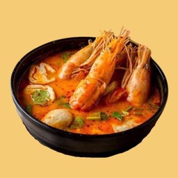 ต้มยำ รวมมิตรทะเล