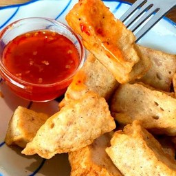 หมูยอลวก