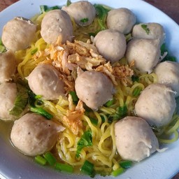 บะหมี่ลูกชิ้นหมู