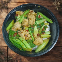 คะน้าหมูชิ้น