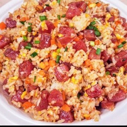 ข้าวผัดกุนเชียง