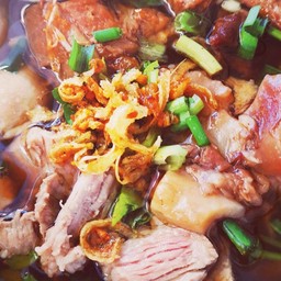 เนื้อตุ๋น เอ็นตุ๋น หมูตุ๋น ซุปเนื้อ กะเพรา ตลาดหงษ์แก้ว