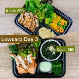 ชุดอาหารคลีน วันที่ 3 - หมูย่างเทริยากิ อกไก่แซลม่อน