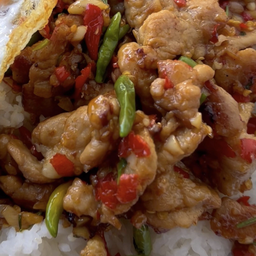 ผัดพริกสดหมู