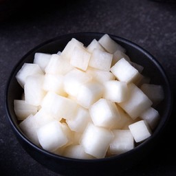 หัวไชเท้าดอง