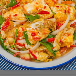 ยำไข่ดาว