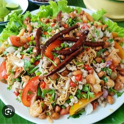 ยำมาม่า โบราณ