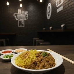 บะหมี่กะหรี่หมูตุ๋น