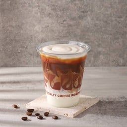 Iced Caramel Macchiato | คาราเมลมัคคิอาโต้ เย็น